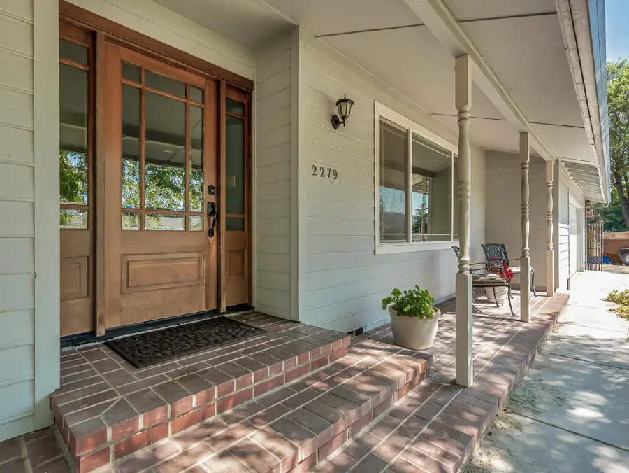 2279 Belle Ave., Yreka, CA 96097 - #2