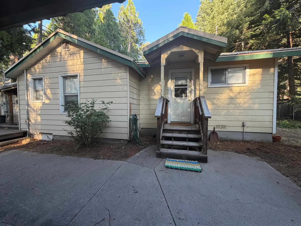 509 McCloud Ave, Mount Shasta, CA 96067 - #1