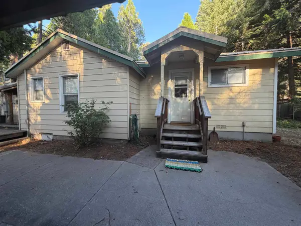509 McCloud Ave, Mt Shasta, CA 96067