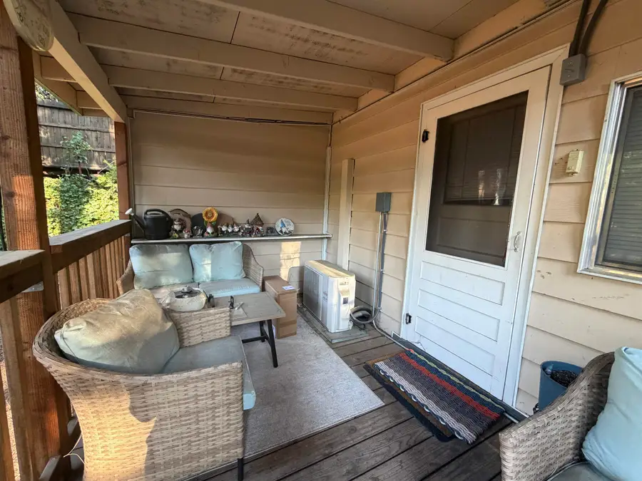 509 McCloud Ave, Mount Shasta, CA 96067 - #2