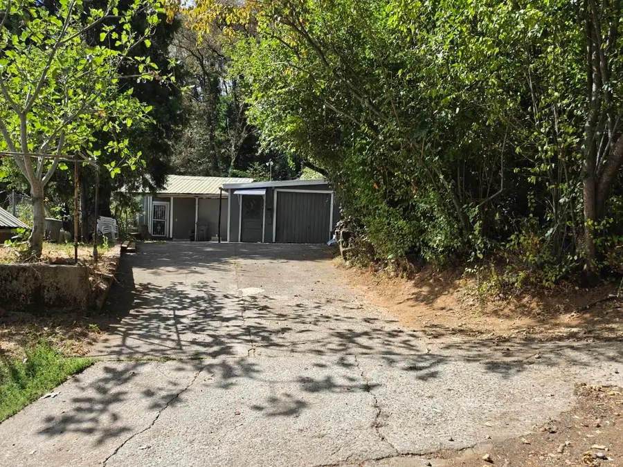 6241 & 6241 1/2 Dunsmuir Ave, Dunsmuir, CA 96025 - #2