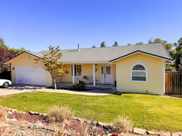 823 Lane St, Yreka, CA 96097