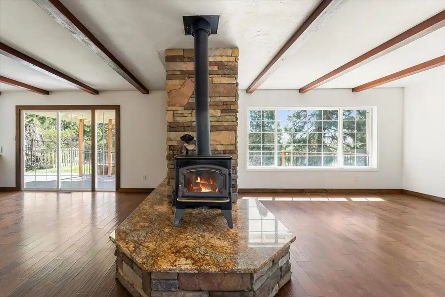 1026 North Street, Yreka, CA 96097 - #3