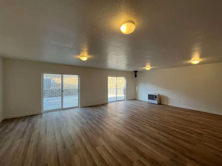 813 Sutter St, Yreka, CA 96097 - #3