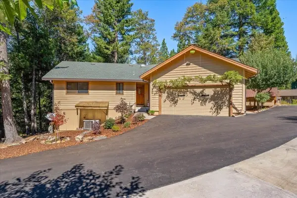 4000 Hope Ln, Dunsmuir, CA 96025