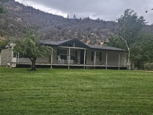 4830 Hwy 96, Yreka, CA 96097 - #1