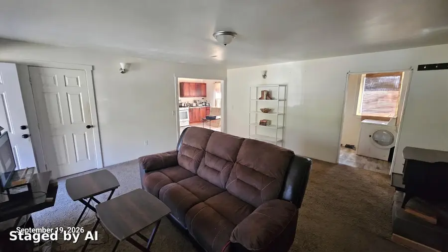 601 Live Oak Dr, Happy Camp, CA 96039 - #2