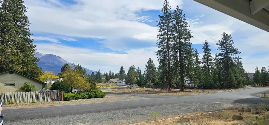 17835 Elk Trail, Weed, CA 96094 - #2
