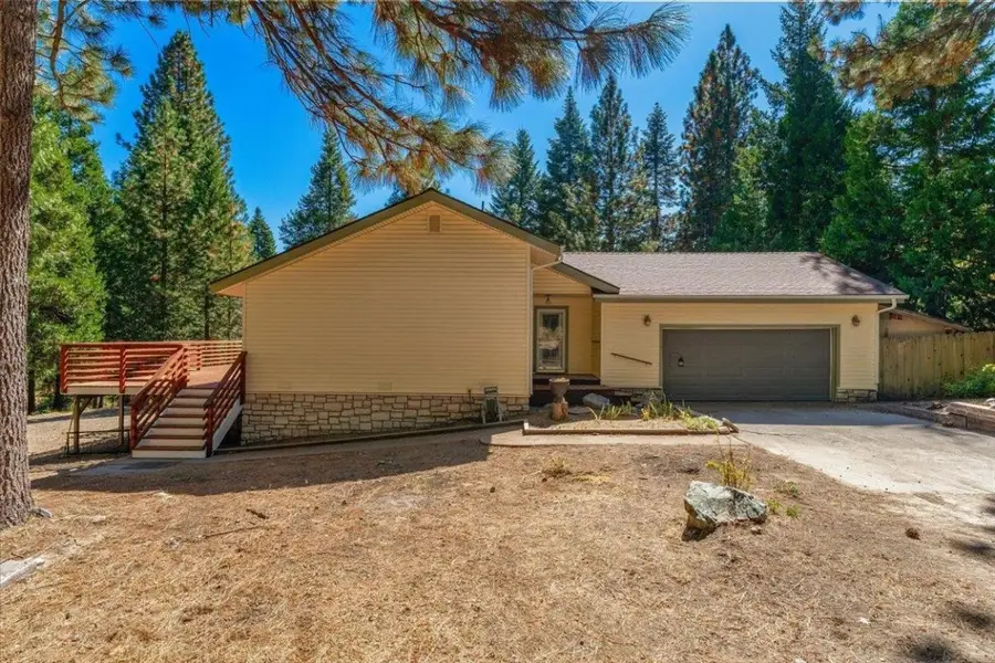 2026 Deetz Rd, Mount Shasta, CA 96067 - #2