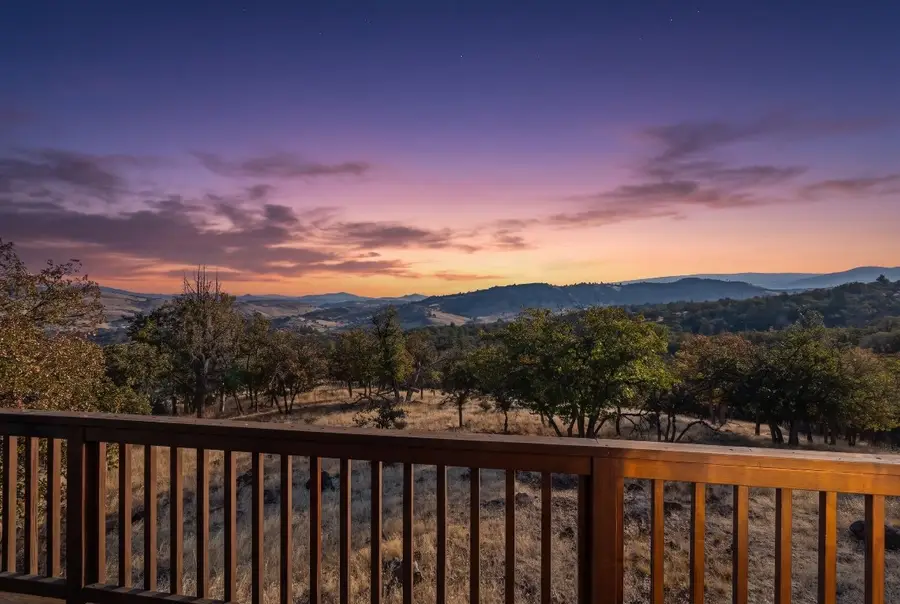 2716 Buffalo, Hornbrook, CA 96044 - #2