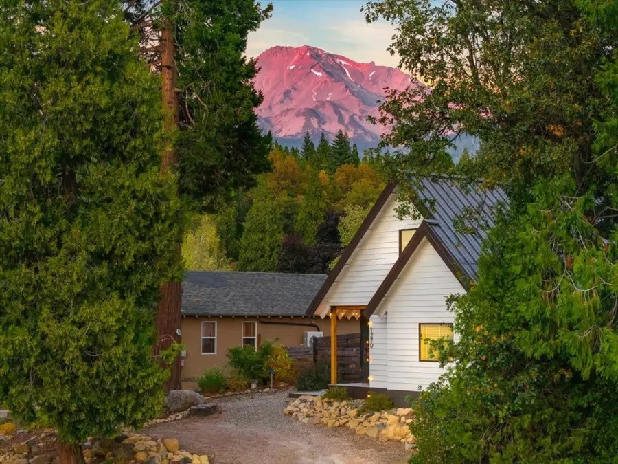 1220 N Mt Shasta Blvd N, Mount Shasta, CA 96067 - #2
