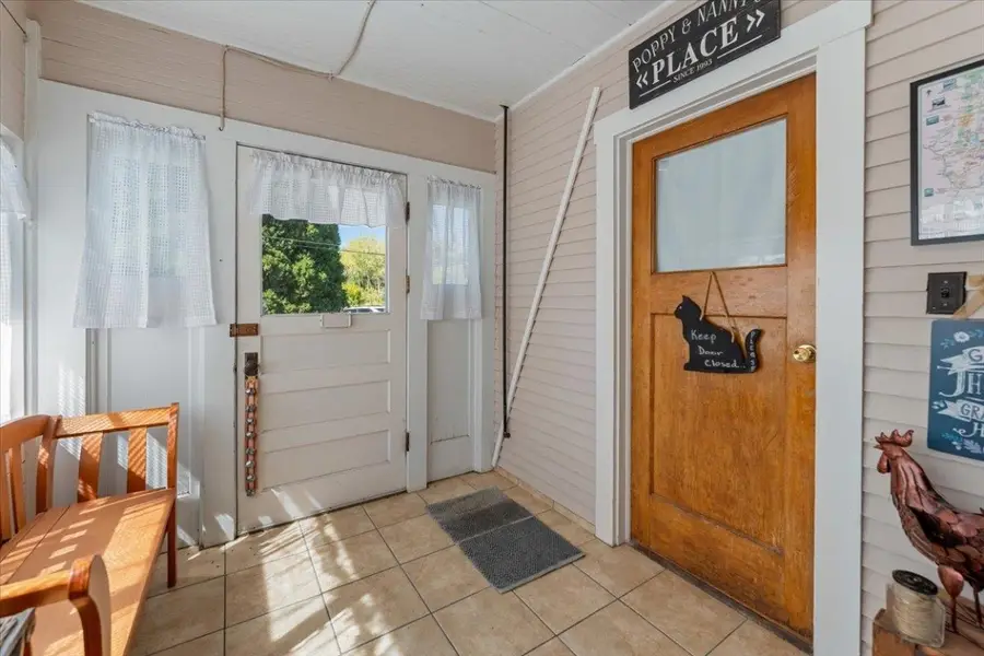 517 W Jessie St. W, Mount Shasta, CA 96067 - #3