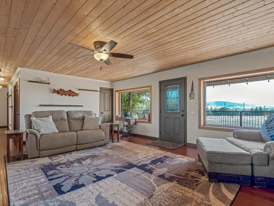 4509 Kuck Road, Montague, CA 96064 - #2