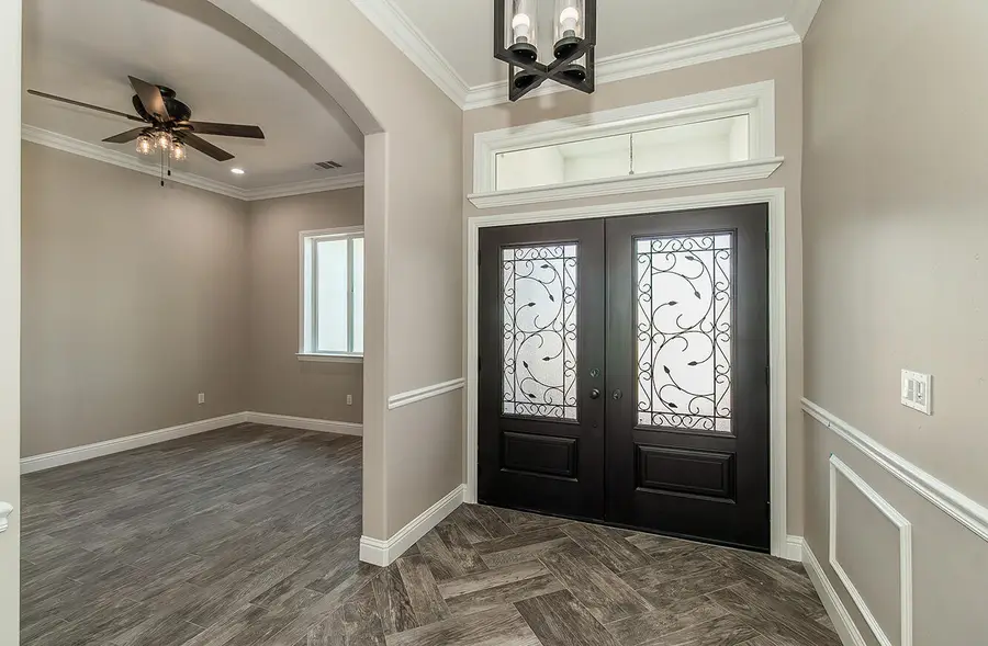 4302 S Chatham Street, Visalia, CA 93277 - Image #2