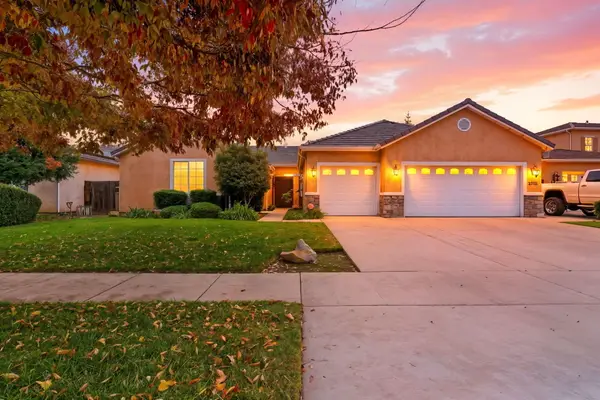 3226 S Tipton Street, Visalia, CA 93292