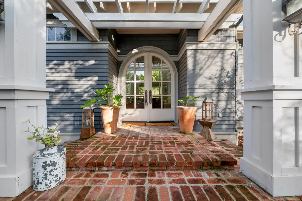 42440 Kaweah River Drive, Three Rivers, CA 93271 - Image #1