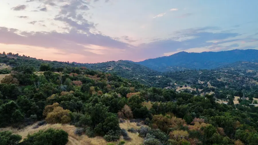 Nn Hogback, Badger, CA 93603 - Image #2