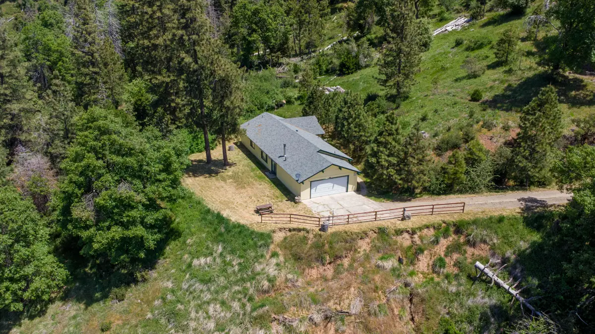 52865 Highway 245, Miramonte, CA 93641 - Image #1