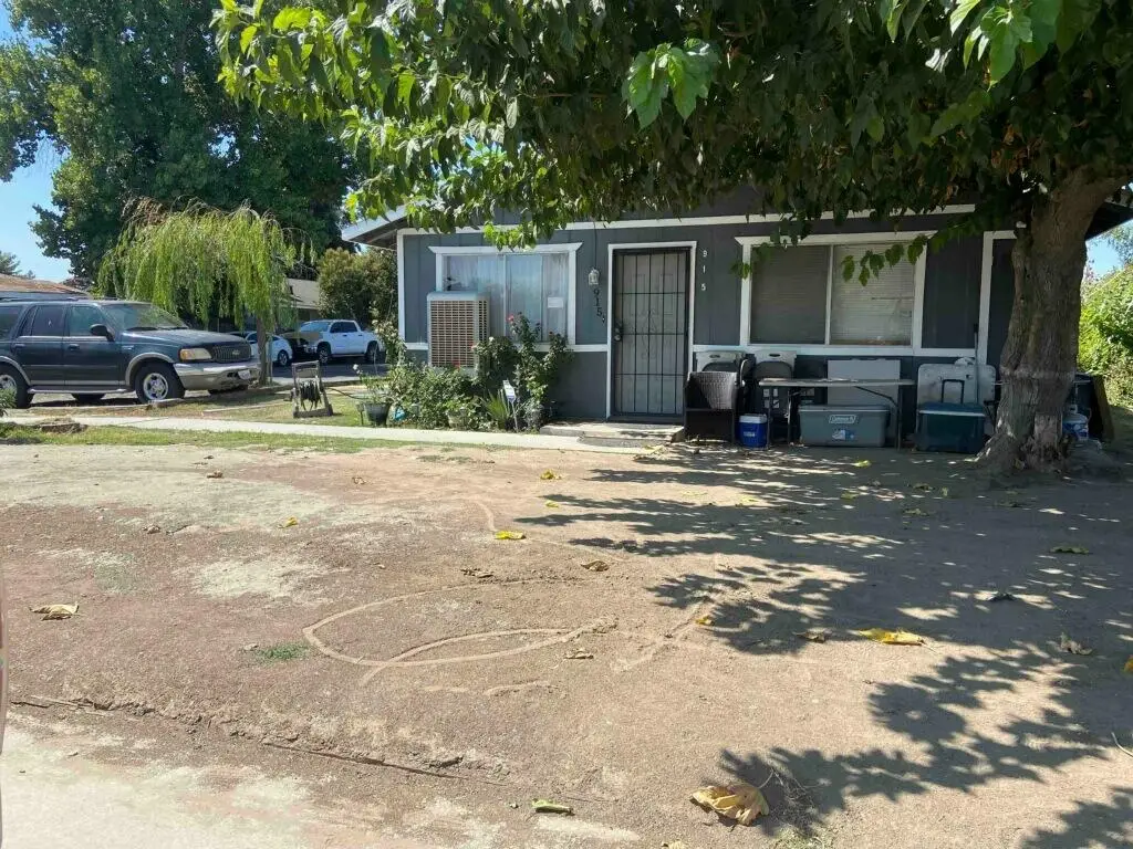 915-943 N Rinaldi Street, Visalia, CA 93291 - Image #1