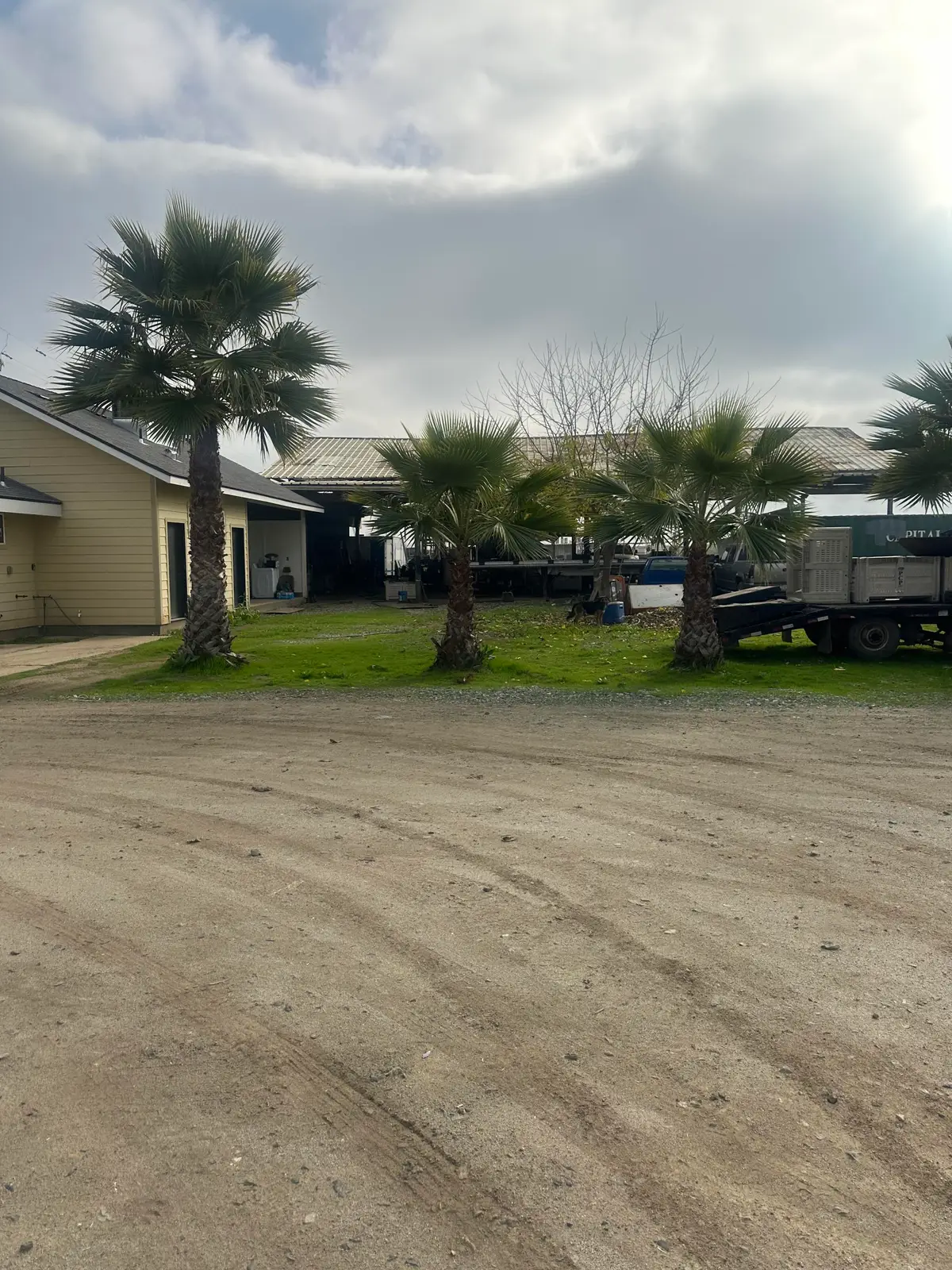 19049 Ave 242, Lindsay, CA 93247 - Image #1