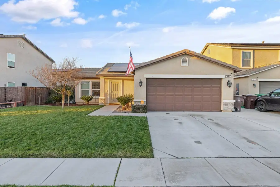658 Rebeca Avenue, Sanger, CA 93657 - Image #3