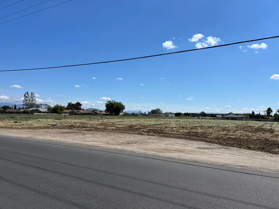 Pioneer Avenue, Porterville, CA 93257 - Image #2