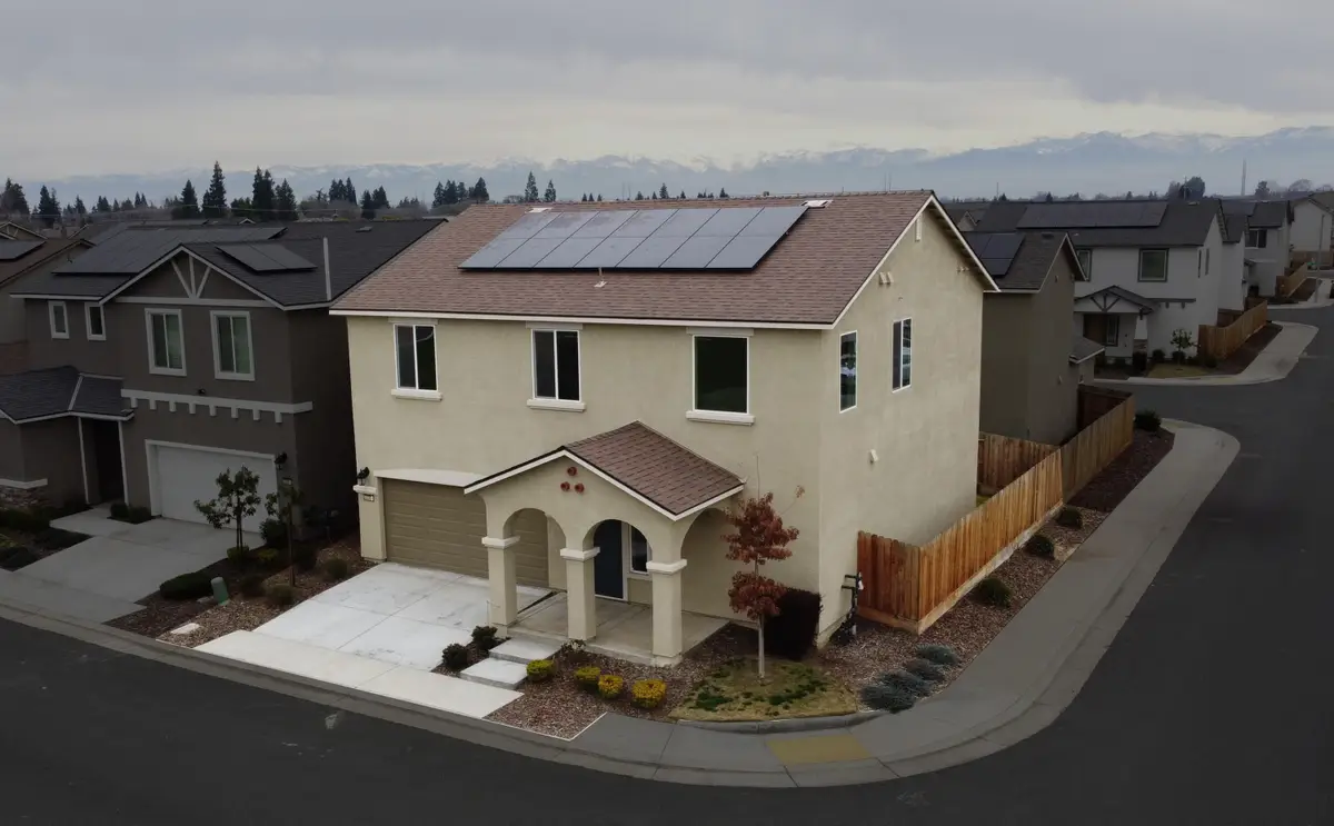 2230 S Velie Street, Visalia, CA 93292 - Image #1