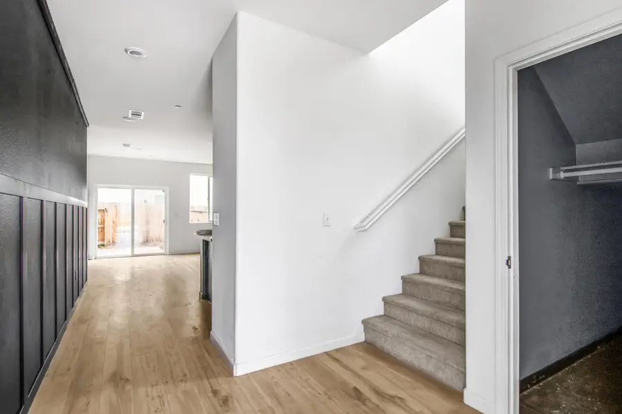 2230 S Velie Street, Visalia, CA 93292 - Image #3