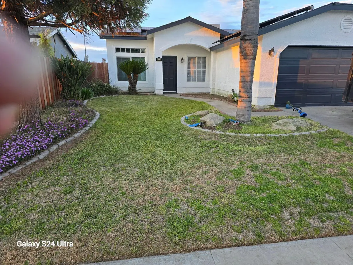 670 Dogwood Avenue, Tulare, CA 93274 - Image #1