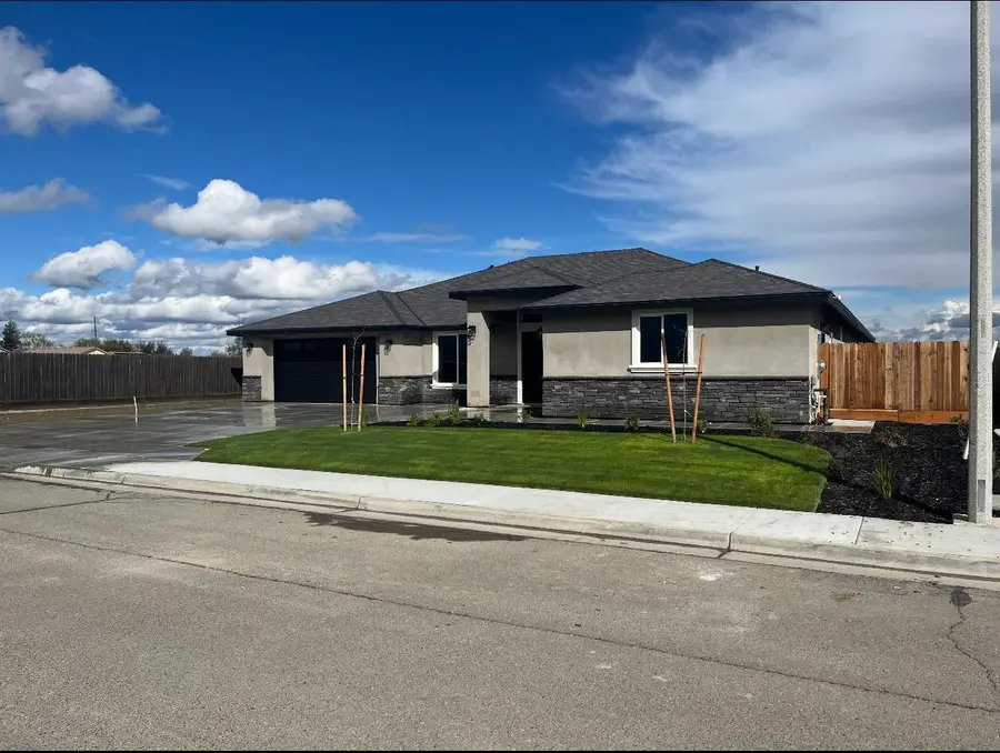 3351 N Bautista Avenue, Hanford, CA 93230 - Image #3