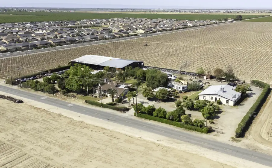 85 Rd 136, Delano, CA 93215 - Image #2