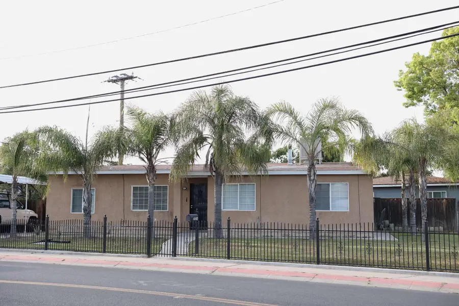 2014 W Houston Avenue, Visalia, CA 93291 - Image #2