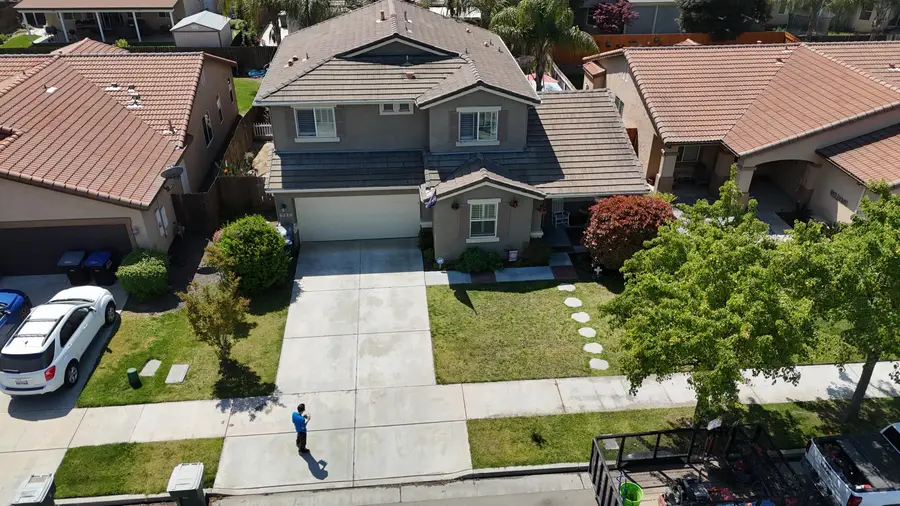 6229 W Ceres Avenue, Visalia, CA 93291 - Image #2
