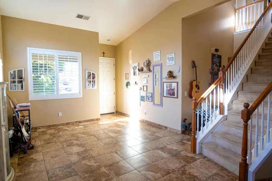 6229 W Ceres Avenue, Visalia, CA 93291 - Image #3