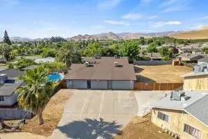 388 Crestwood Avenue, Woodlake, CA 93286 - Image #1