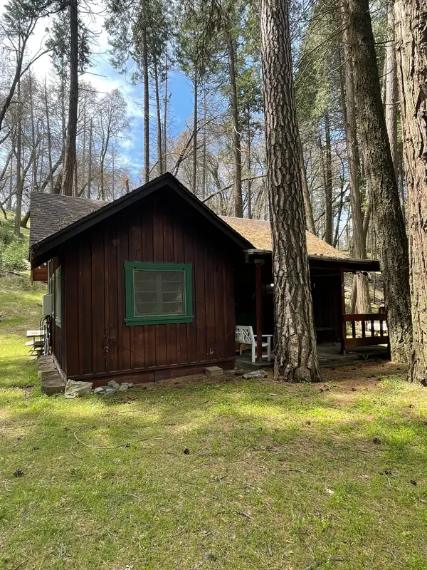 22 White River Road, California Hot Springs, CA 93207