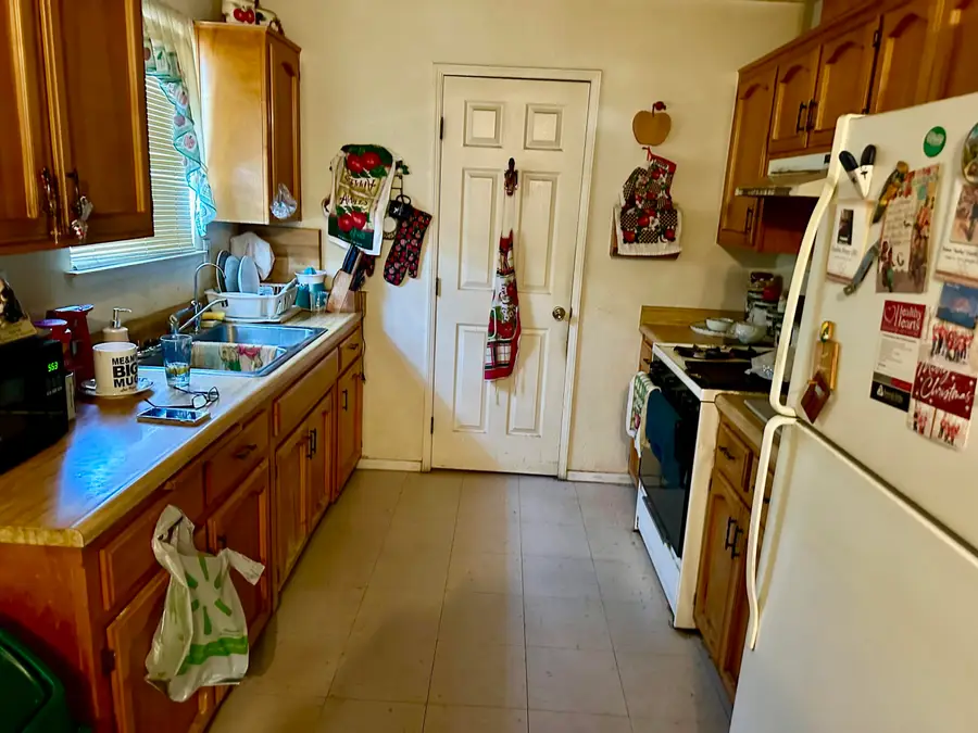 345 N D Street, Exeter, CA 93221 - Image #3