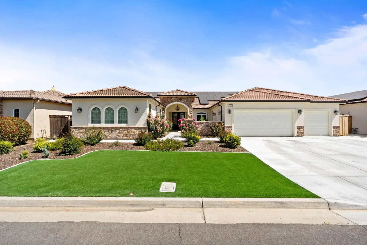 3108 E Beech Court, Visalia, CA 93292 - Image #1