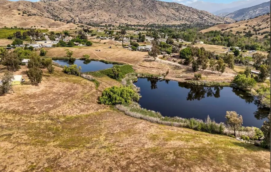 34782 Bogart Drive, Springville, CA 93265 - Image #2