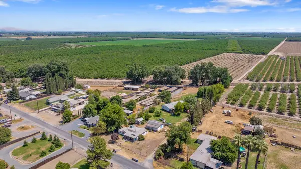 15011 Water Avenue, Visalia, CA 93292