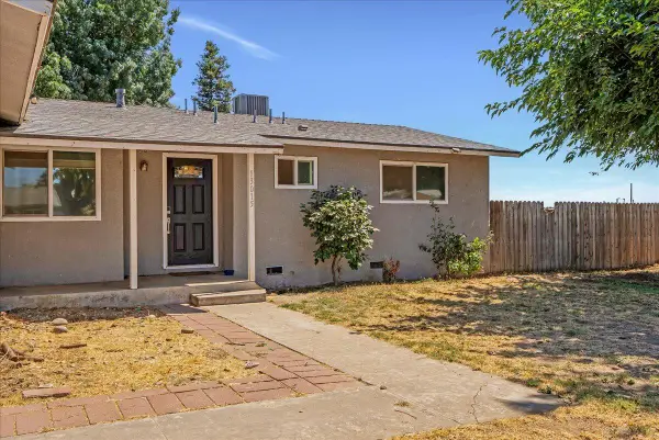 13015 Gregory Avenue, Tulare, CA 93274