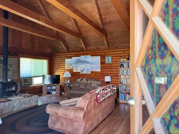 51911 Hogback Rd, Miramonte, CA 93641