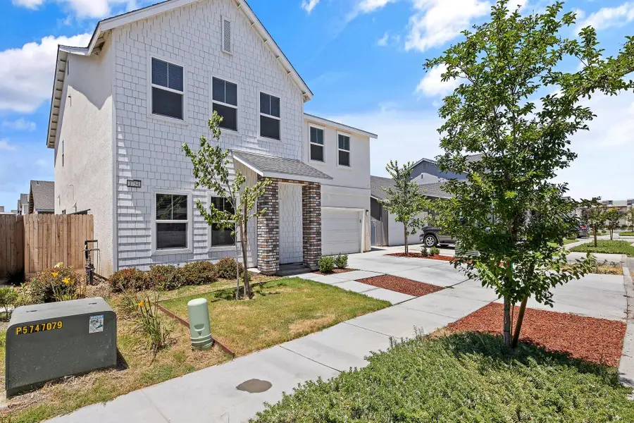 1754 N Aster Lake Road, Hanford, CA 93230 - Image #3