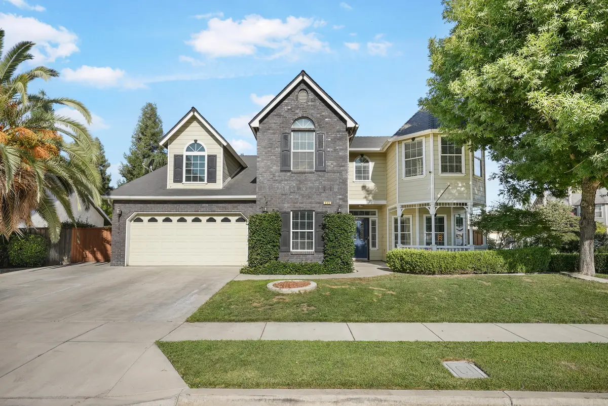 245 N Boise Street, Visalia, CA 93291 - Image #1