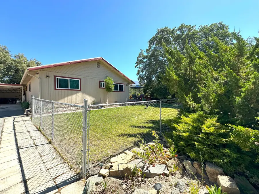 42909 Capanero Oaks Court, California Hot Springs, CA 93207 - Image #3