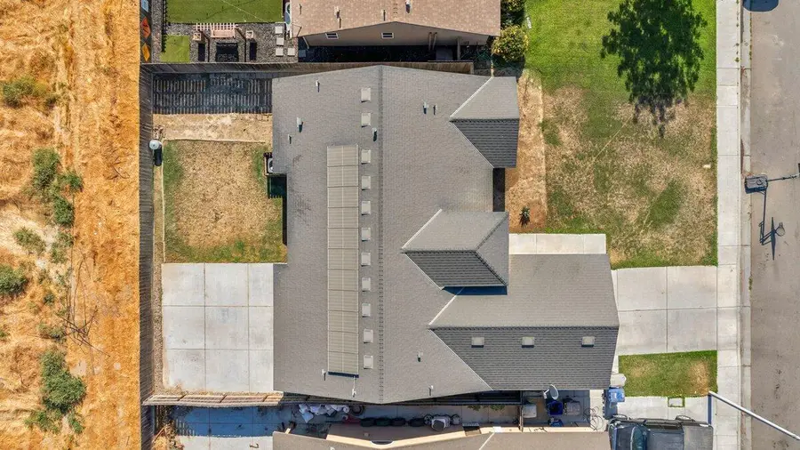 7393 Wellman Avenue, Visalia, CA 93291 - Image #2