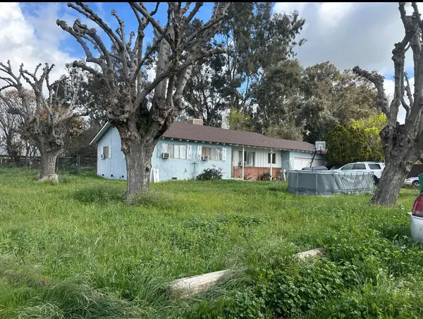 292 N Villa Street, Porterville, CA 93257