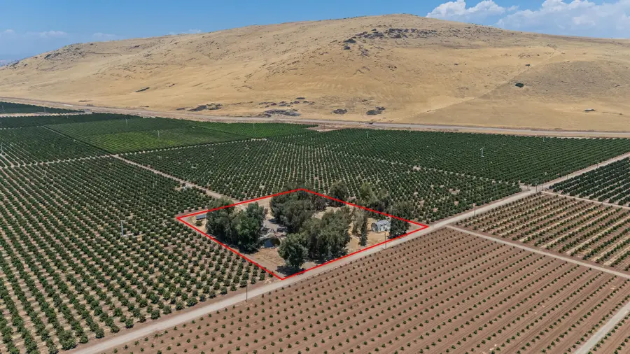 35802 Rd 180, Visalia, CA 93292 - Image #2