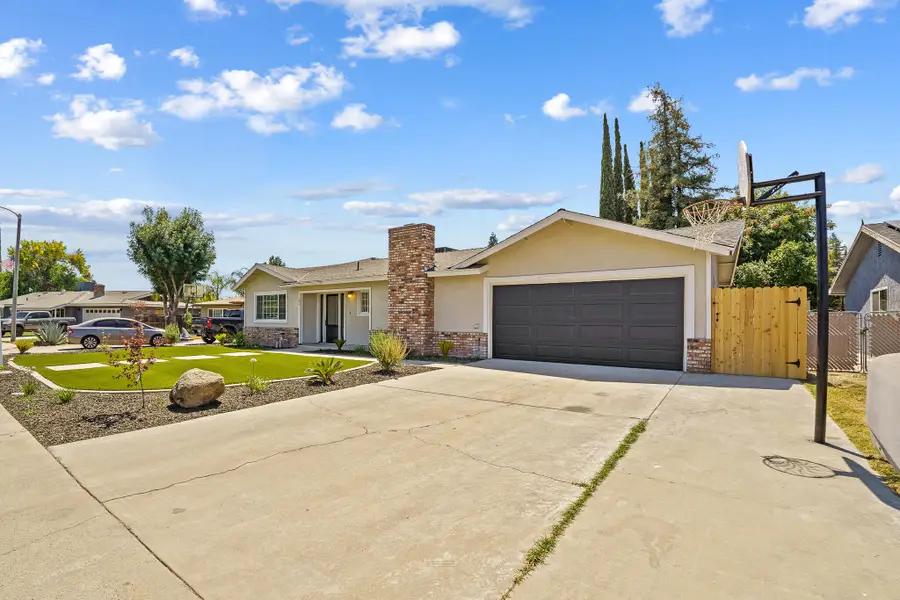 595 N Salisbury Street, Porterville, CA 93257 - Image #3