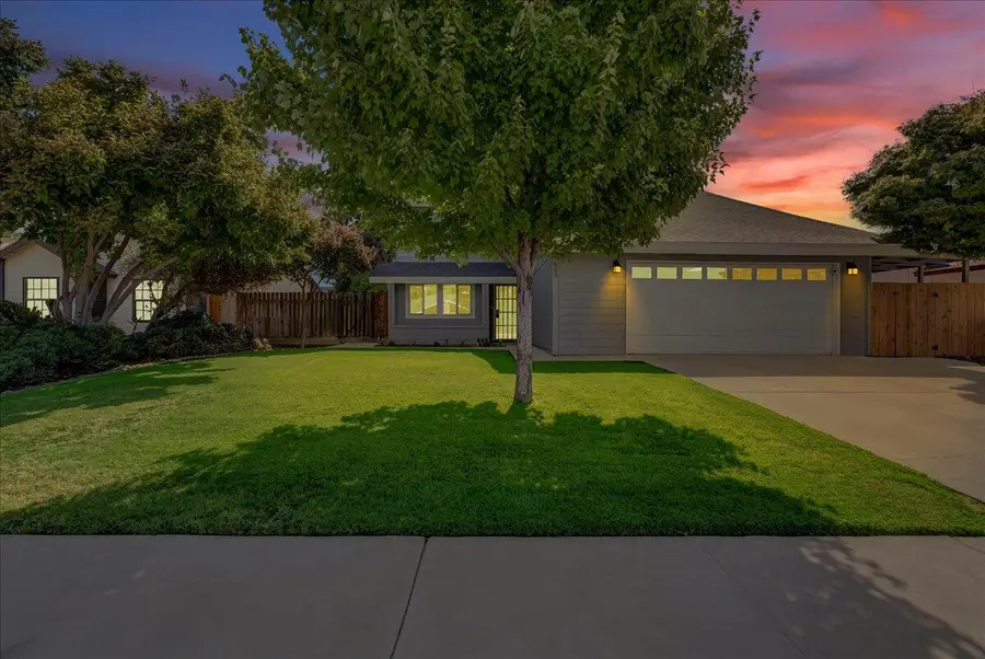 803 N B Street, Exeter, CA 93221 - Image #2